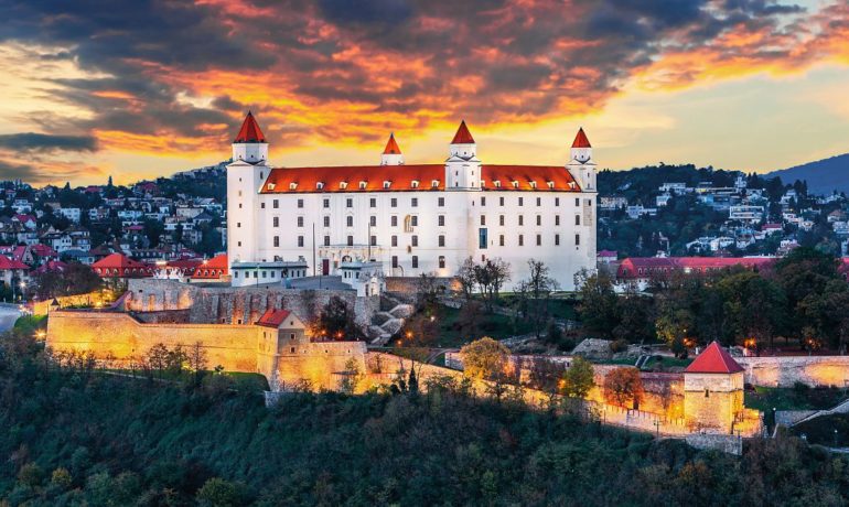 Náučná prechádzka historickým centrom Bratislavy
